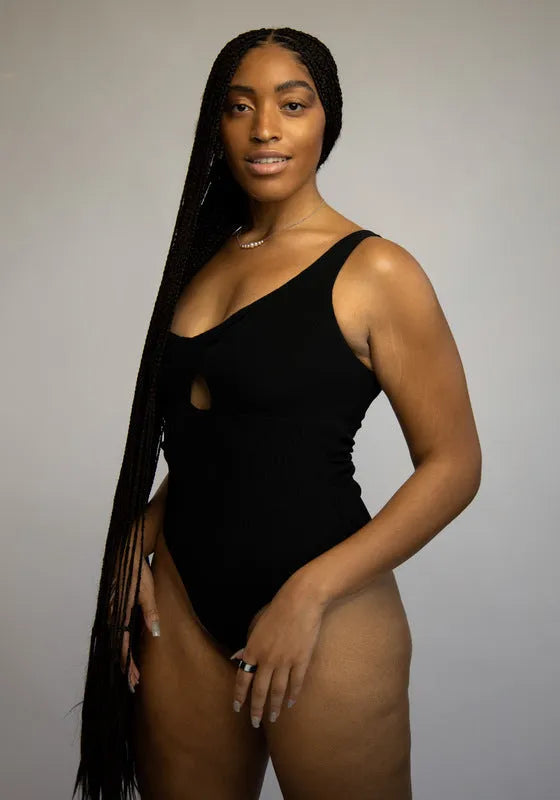 Lustmia Scarlette One Piece – premium fashion piece from Lustmia