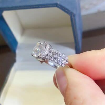 2 Carat Moissanite 925 Sterling Silver Ring - LustMia