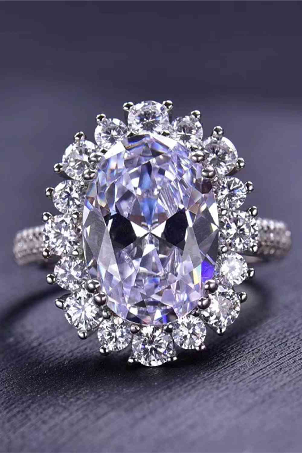 8 Carat Oval Moissanite Ring - LustMia