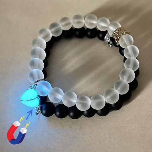 Fashion Jewelry 2pcs Handmade Crown Beaded Charms Bracelet Luminou Heart Glow In The Dark Couple Bracelet For Lover Men Women Fluorescent Gift - LustMia