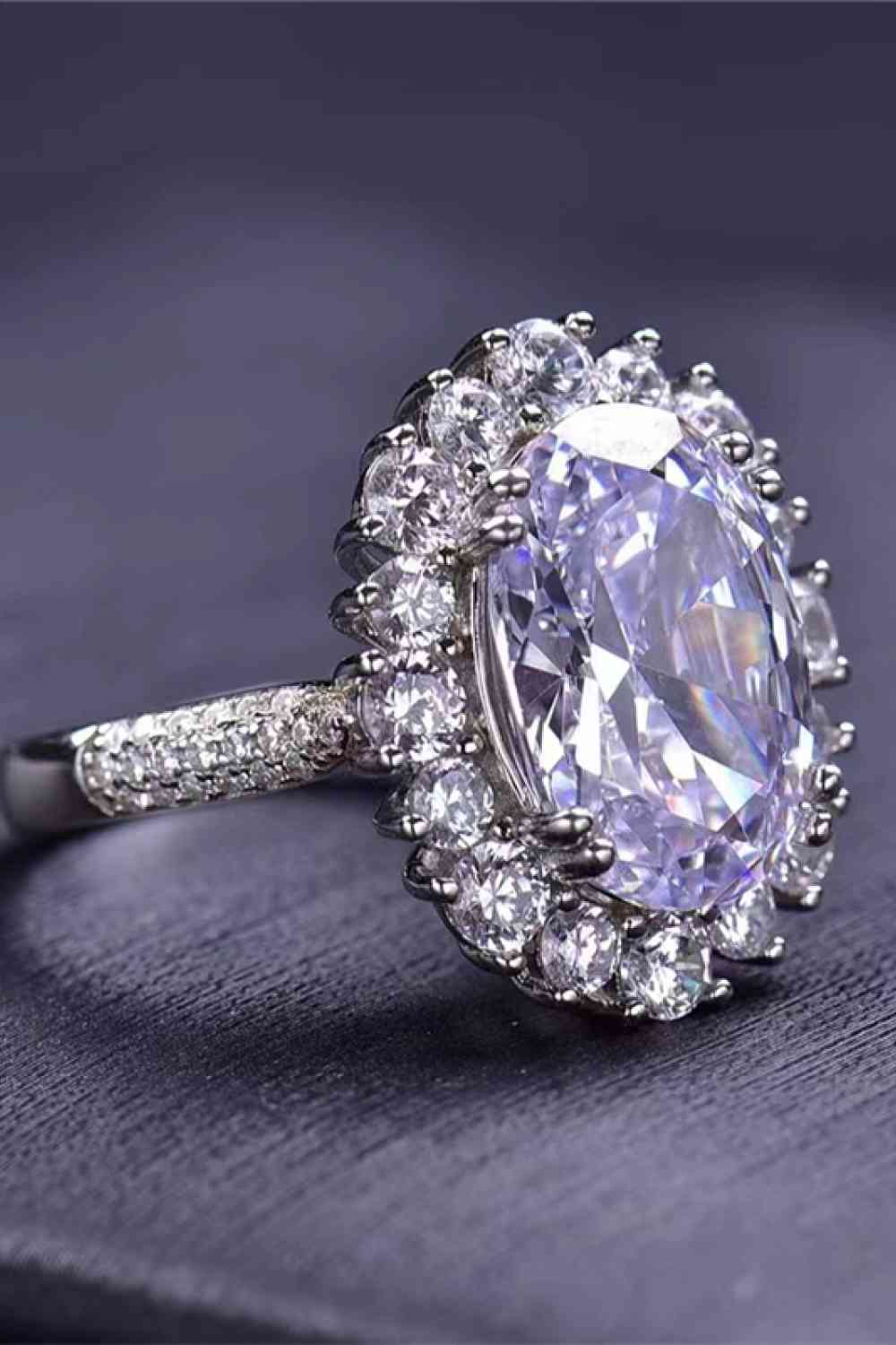 8 Carat Oval Moissanite Ring - LustMia