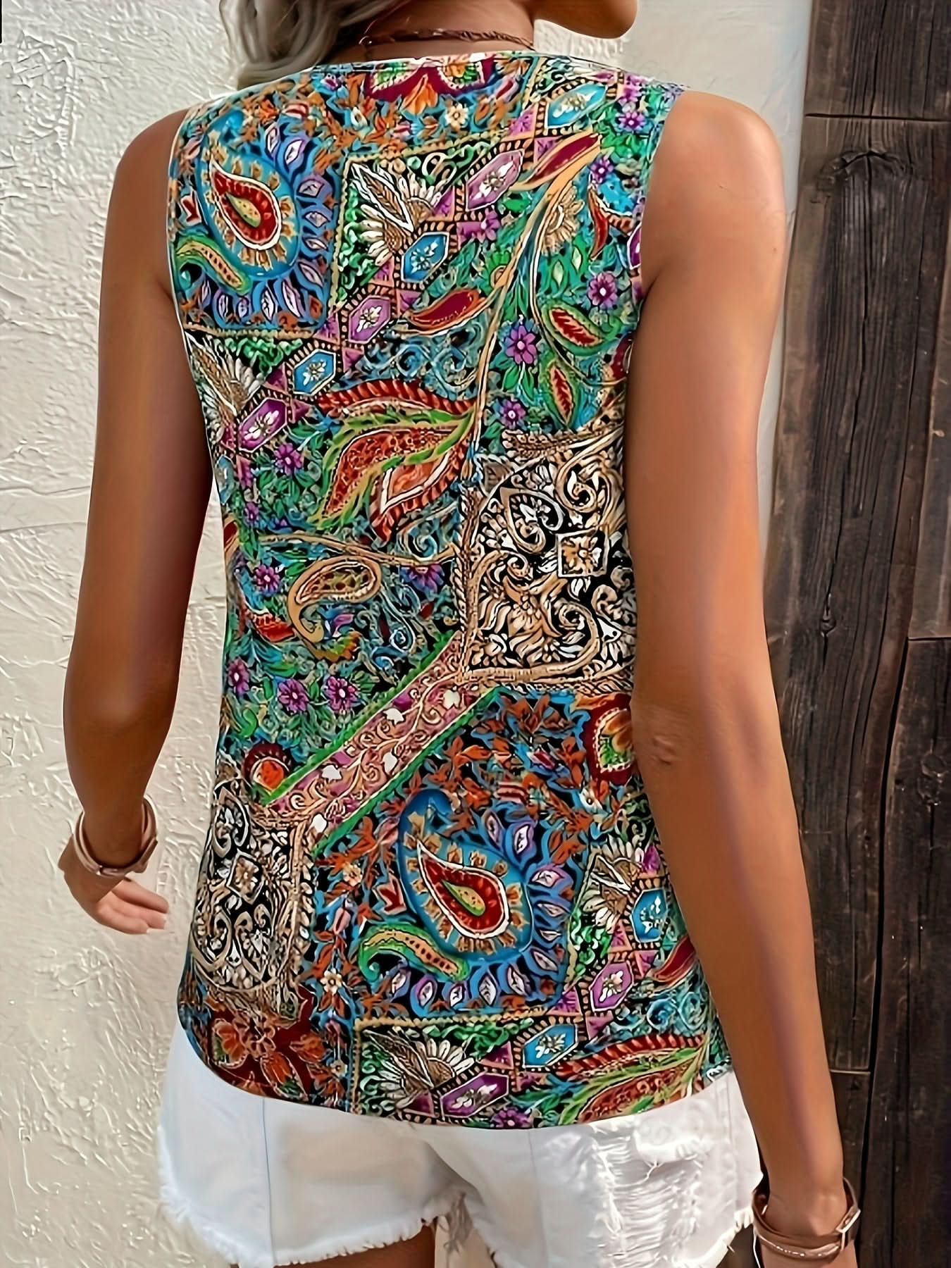 Boho Chic Paisley Lace VNeck Tank Top - LustMia