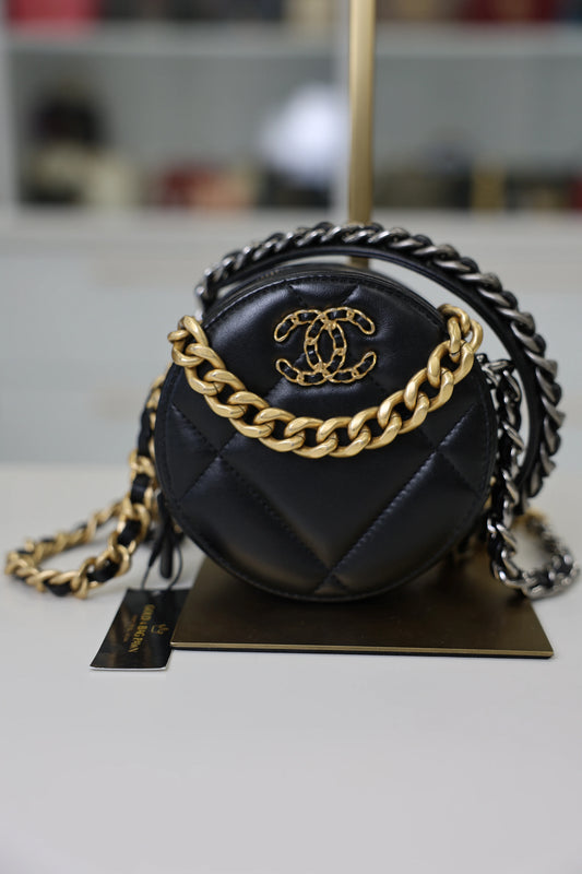 Chanel 19 Round Clutch Lambskin