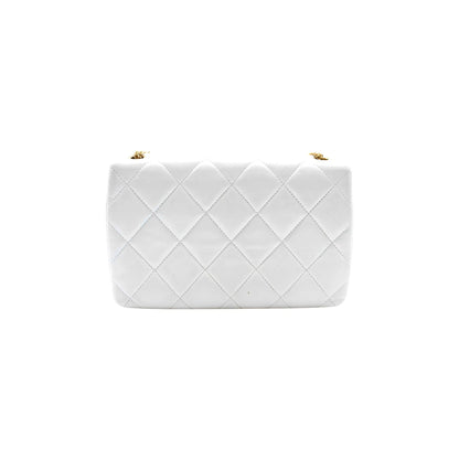 Chanel Diamond Quilted Lambskin Leather Shoulder Bag in White with Gold Chain
