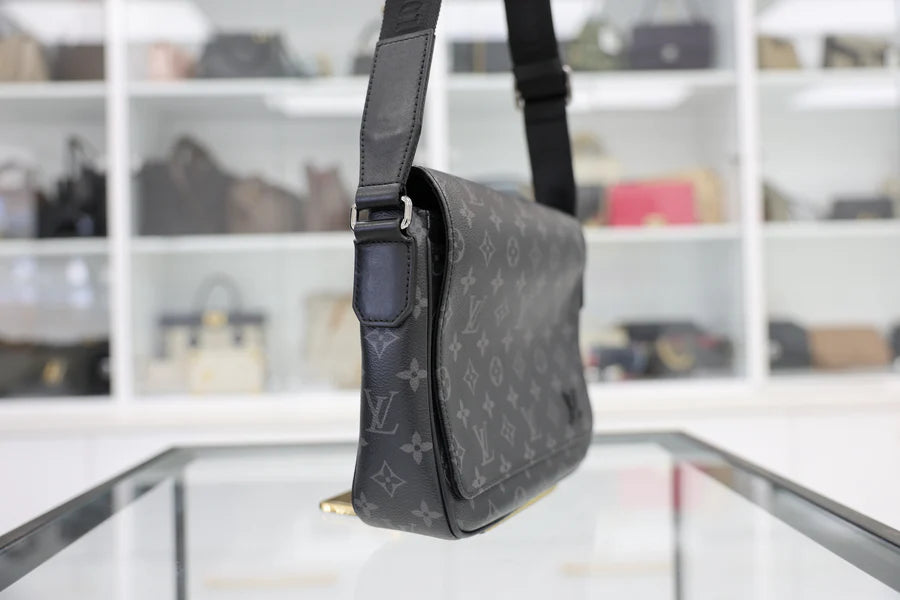 Louis Vuitton District PM Messenger Bag