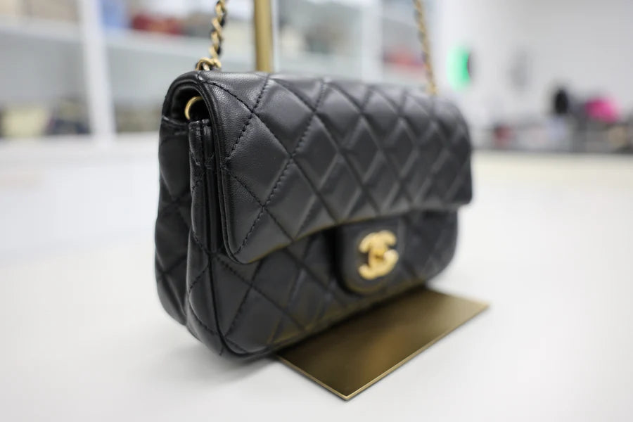 Chanel Pearl Crush Flap Handbag