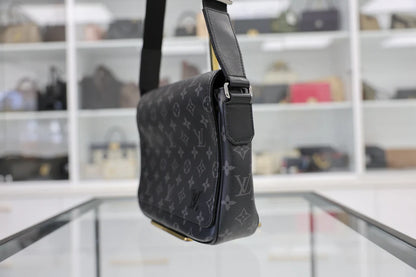 Louis Vuitton District PM Messenger Bag