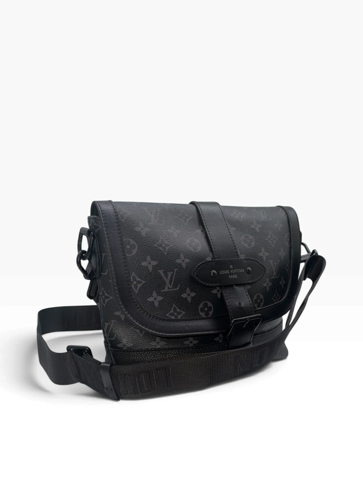 Louis Vuitton Monogram Eclipse Pochette Métis Messenger Bag