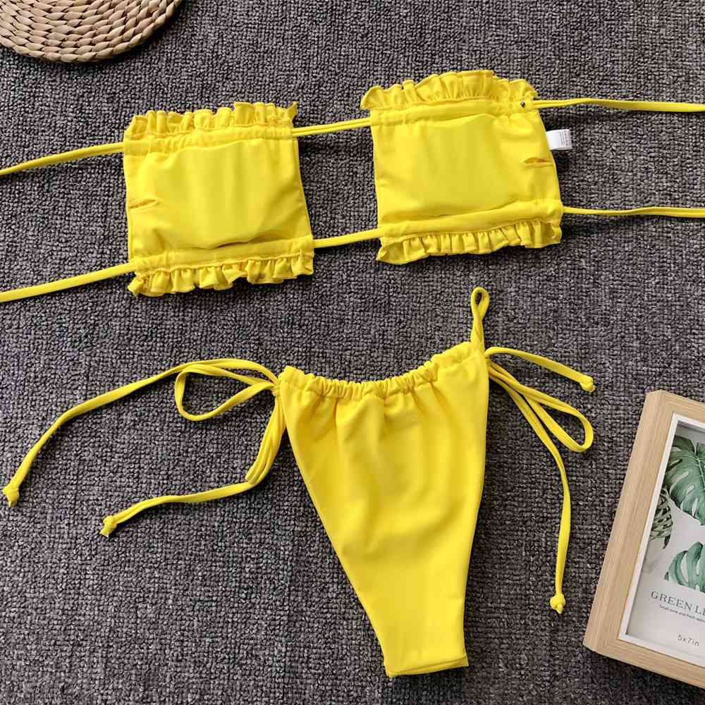 Conjunto de biquíni franzido com babado